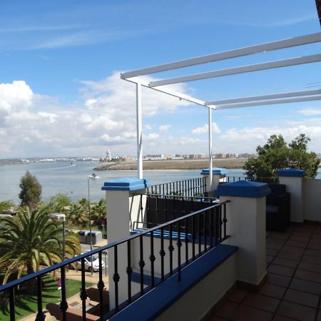 Appartement Beautiful Penthouse With Ocean And Marina Views à Isla Canela Extérieur photo